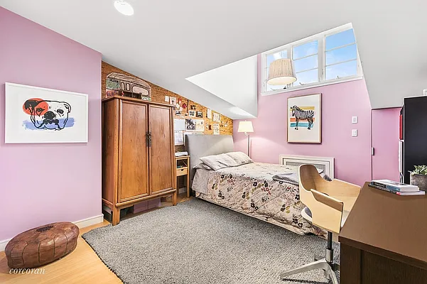 Sold by Corcoran | media 20