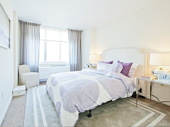 3rd image of 1 River Pl APT 420
