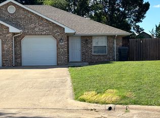 2423 Briarwood Ct, Ardmore, OK 73401