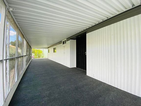 3rd image of 601 N Kirby St Space 102