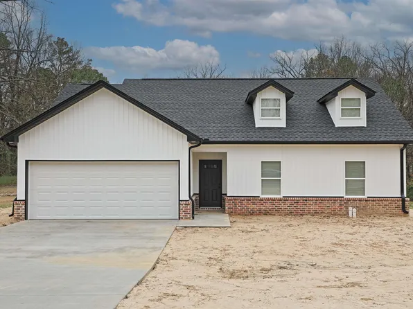 400 Reynolds Ave, White Hall, AR 71602