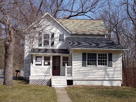3rd image of 255 Virginia Ave