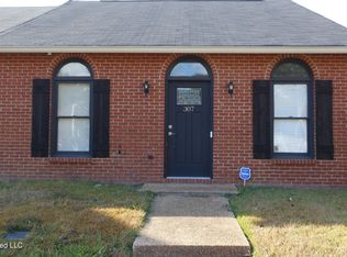 307 Northtown Dr, Jackson, MS 39211