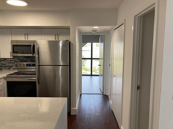 2nd image of 2715 Tigertail Ave #Penthouse 602