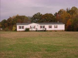 1447 Mizpah Church Rd, Reidsville, NC 27320