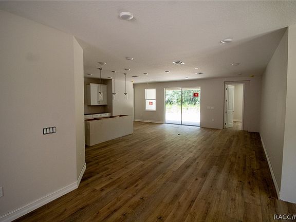 4th image of 5020 N Peppermint Dr