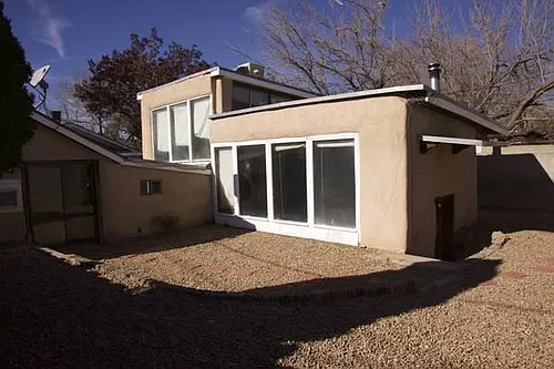 Floor plan 220 Stanford B