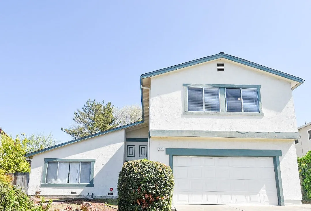917 Gatter Dr photo 1