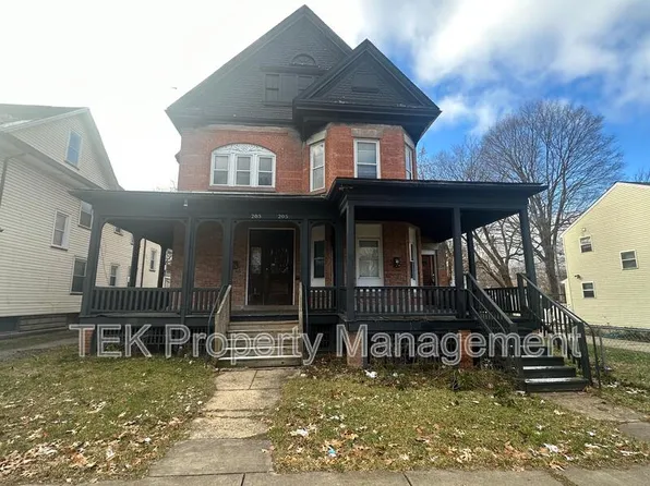 203 Fulton Ave, Rochester, NY 14613
