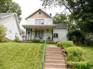 120 N Booth St, Dubuque, IA 52001