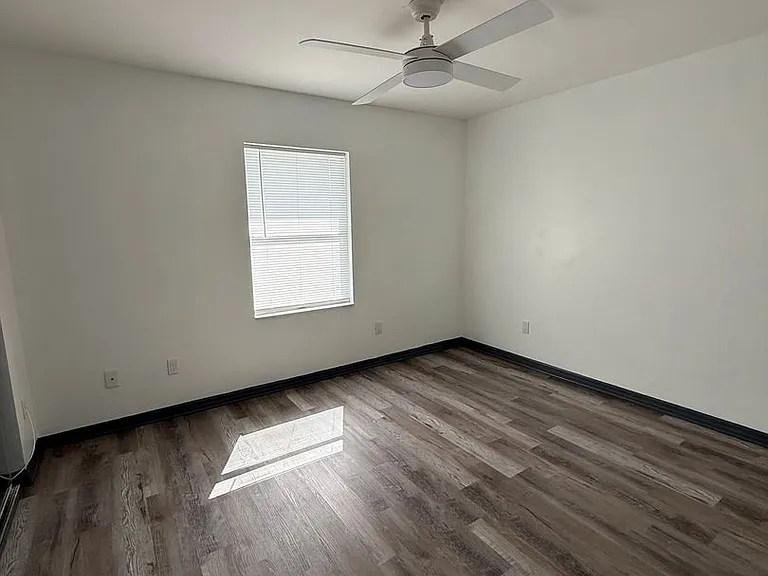 14040 SW 33rd Court Rd — Photo 9