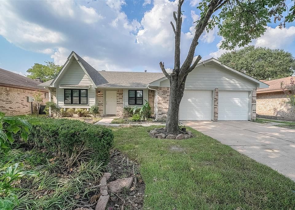 1st image of 7234 Brook Stone Dr