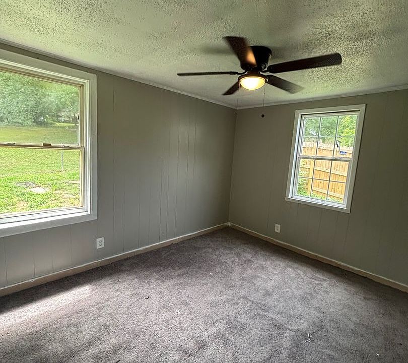 1st image of 1409 Laboratory Rd