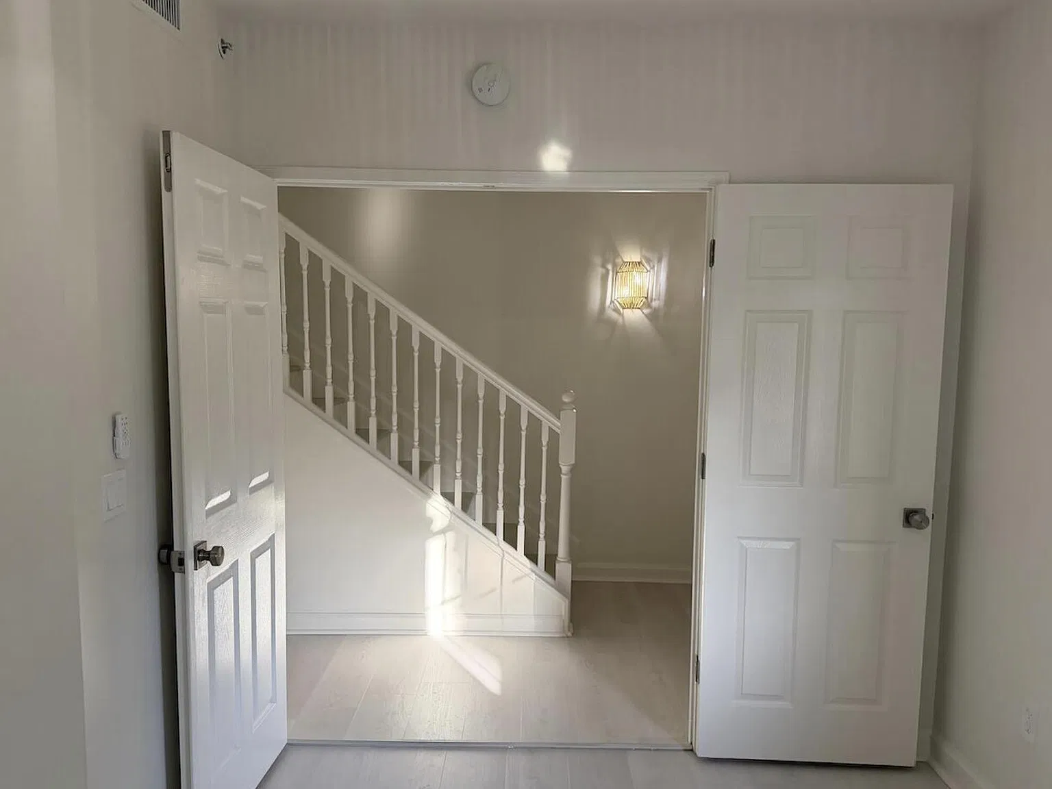 3 bed, 2.5 bath, 1603 sqft, $6,000 — Photo 1