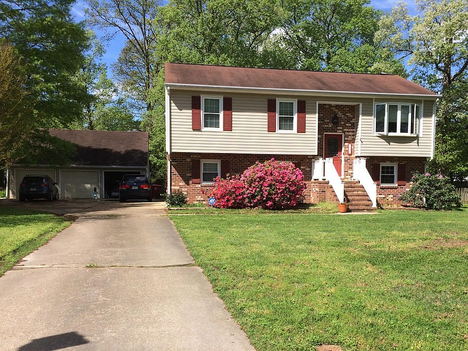 1st image of 517 Briarwood Cir