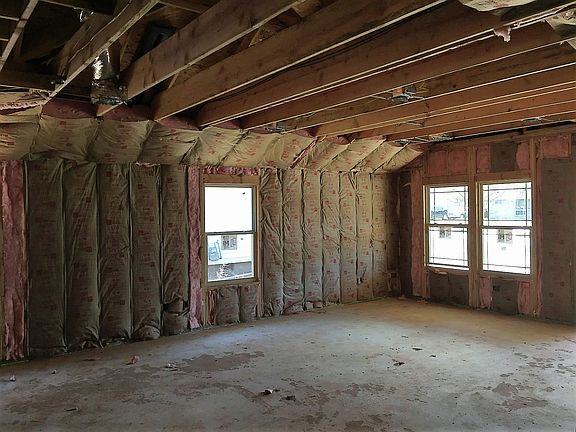 5th image of 1509 NW 40th St