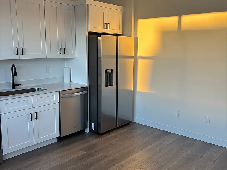 1567 S Sinawava Dr #B — Photo 7