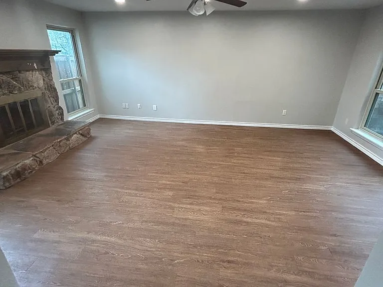 3425 Courtyard Cir — Photo 18