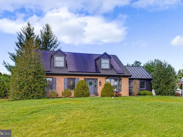 3937 Locust Grove Rd, Columbia, PA 17512