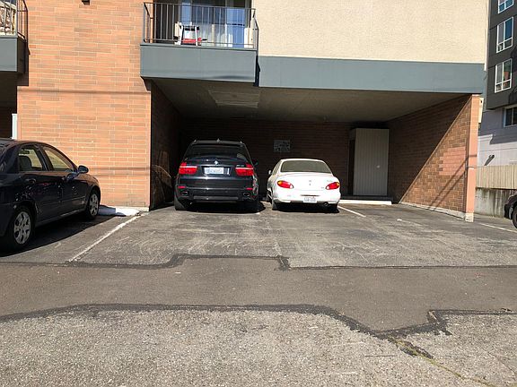 2nd image of 3118 NE 123rd St #37