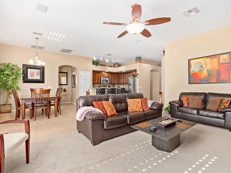 43829 W Snow Dr — Photo 13