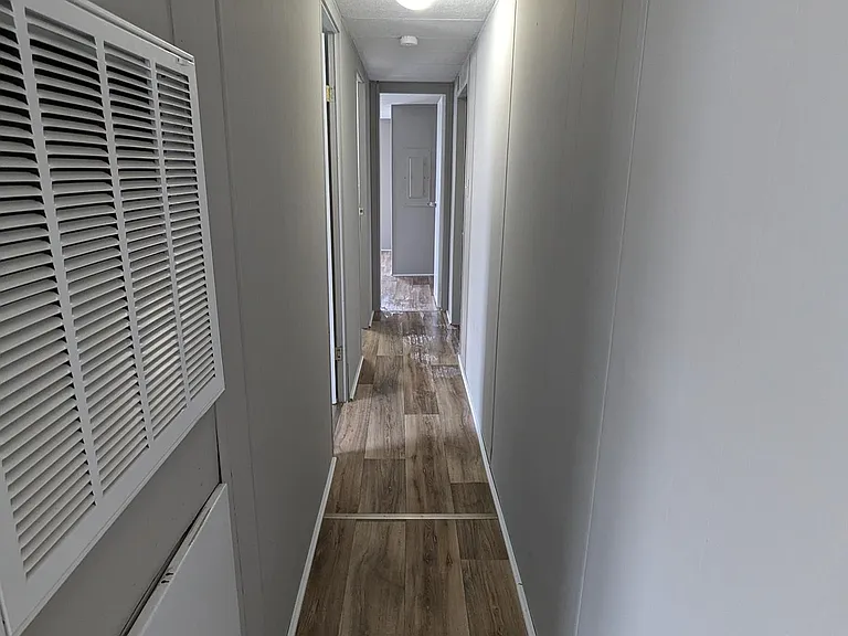 154 Callaway Ln — Photo 15
