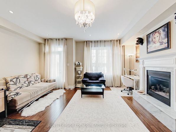 11 Wally Dr, Wasaga Beach, ON L9Z 0E4