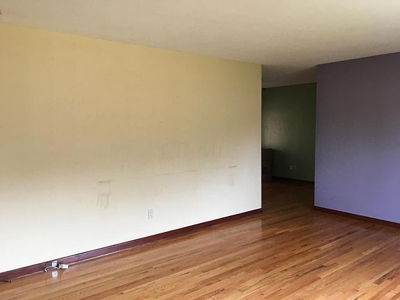 4th image of 5061 Bigelow Dr