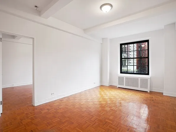 160 West 71st Street image 1 of 10