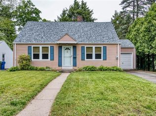 77 Colton St, Windsor, CT 06095