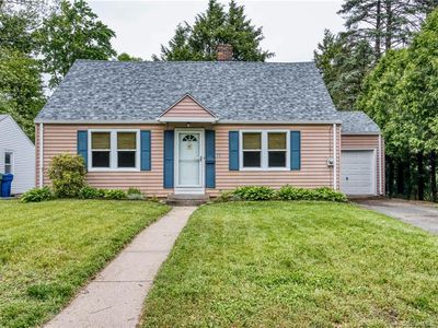 77 Colton St, Windsor, CT, 06095
