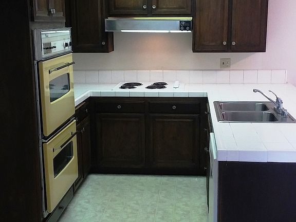 3rd image of 178 Obert Dr