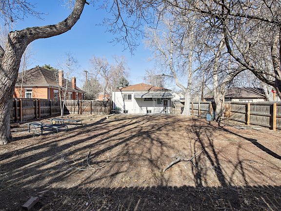 4th image of 3236 W 22nd Ave