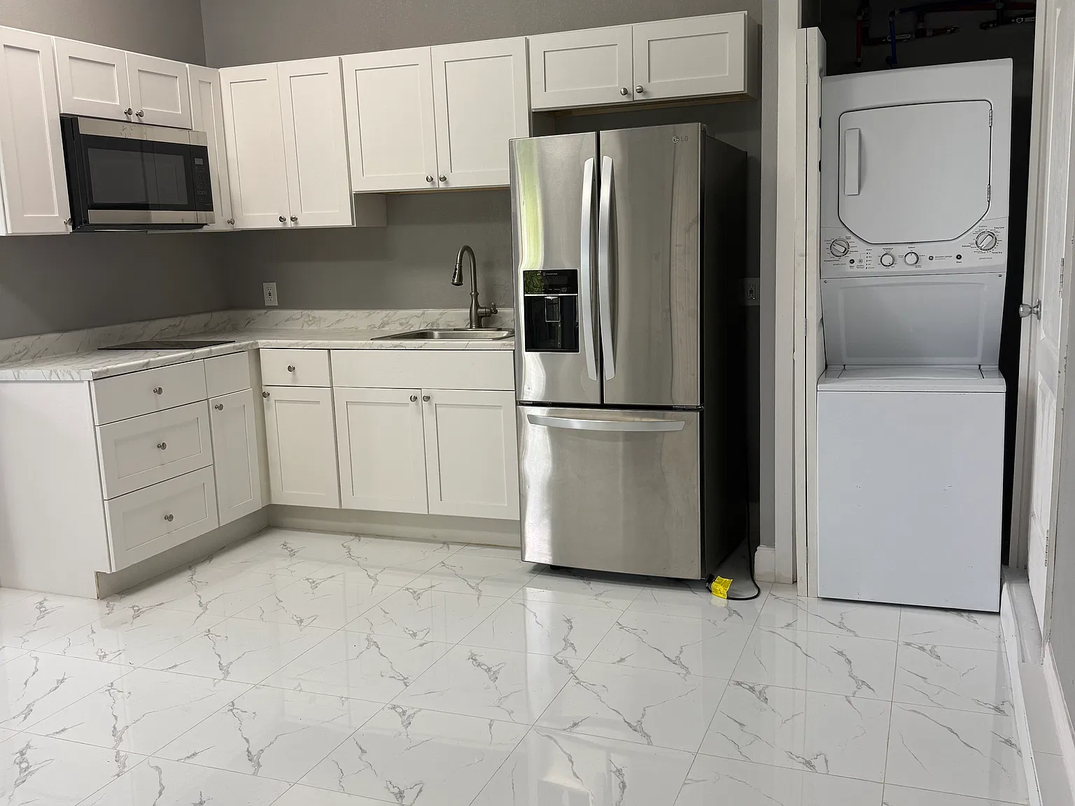 4 bed, 1932 sqft, $1,000 — Photo 4