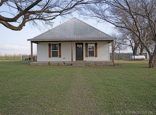 25437 E 690th Rd, Wagoner, OK 74467