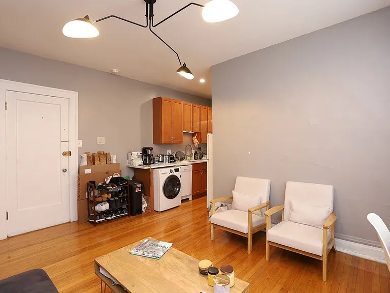 439 W Melrose St #B4 — Photo 10