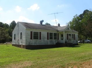 895 Gilmore Lodge Rd, Siler City, NC 27344