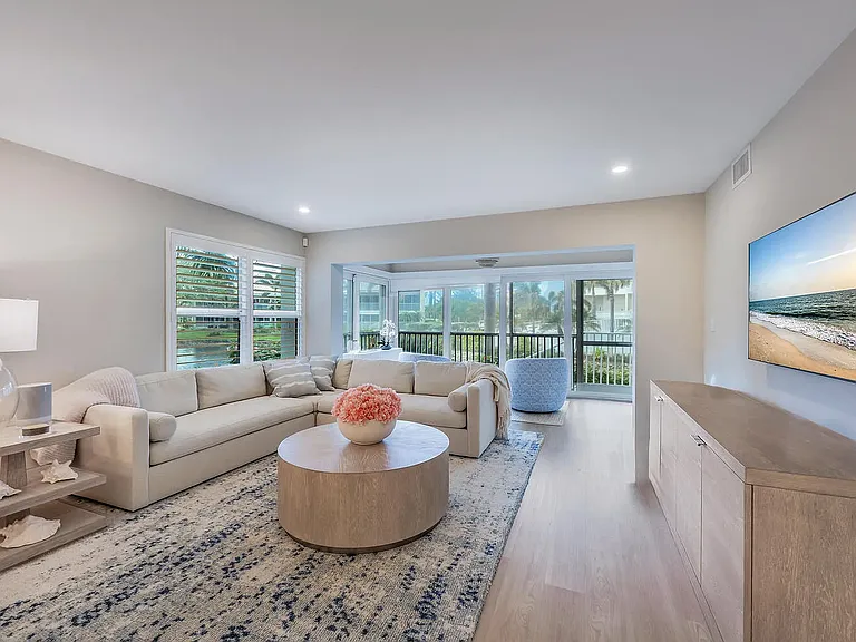 6371 Pelican Bay Blvd #N-7 — Photo 11