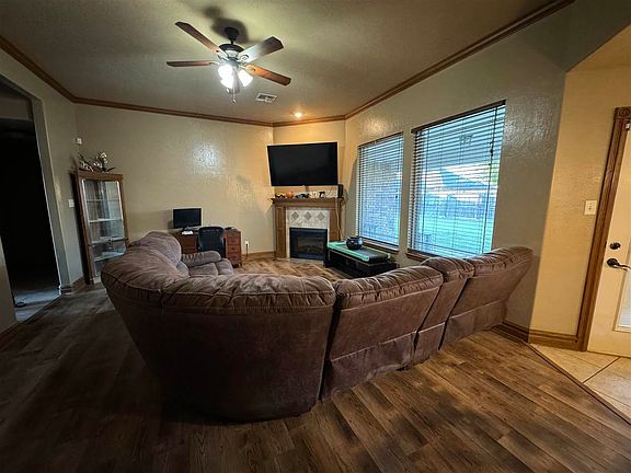 4th image of 1205 Brandi Dr