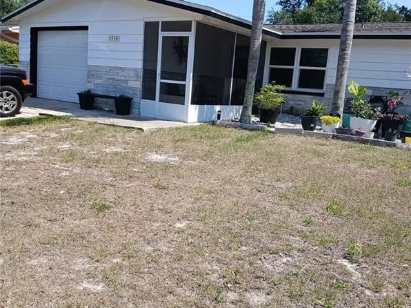 5550 Front Dr, Holiday, FL 34690