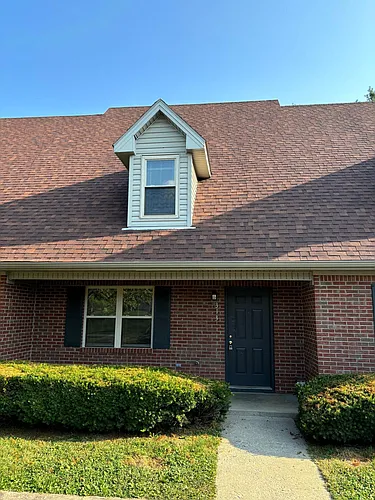 309 Beacon Hl Photo 1