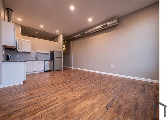 3800 Euclid Ave #105 — Photo 6