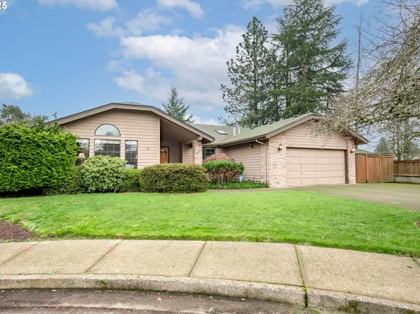 1781 Crescent Ave, Eugene, OR 97408