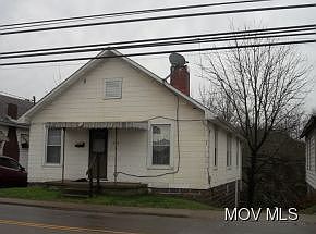 1st image of 1752 7th St