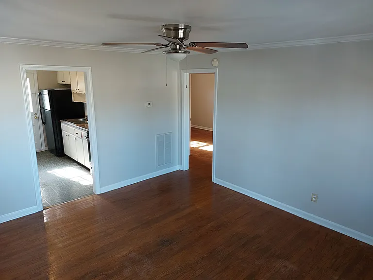 121 Pinehurst St #121 — Photo 3