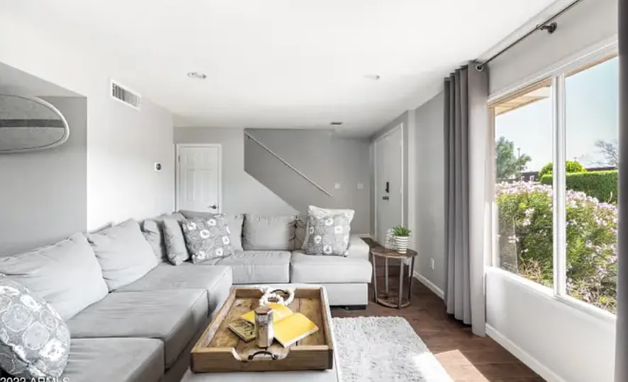 2 bed, 2.5 bath, 1656 sqft, $3,150 — Photo 3