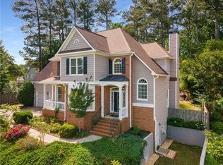 825 Yosemite Dr, Suwanee, GA 30024