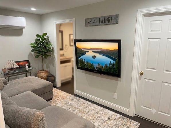 100 Lake Village Dr