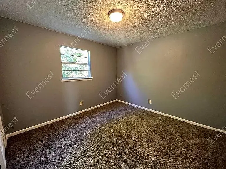 4815 School St #1 — Photo 11