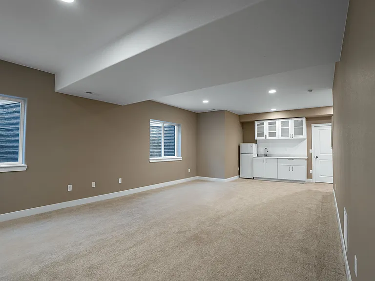 8963 Backgammon Dr — Photo 33
